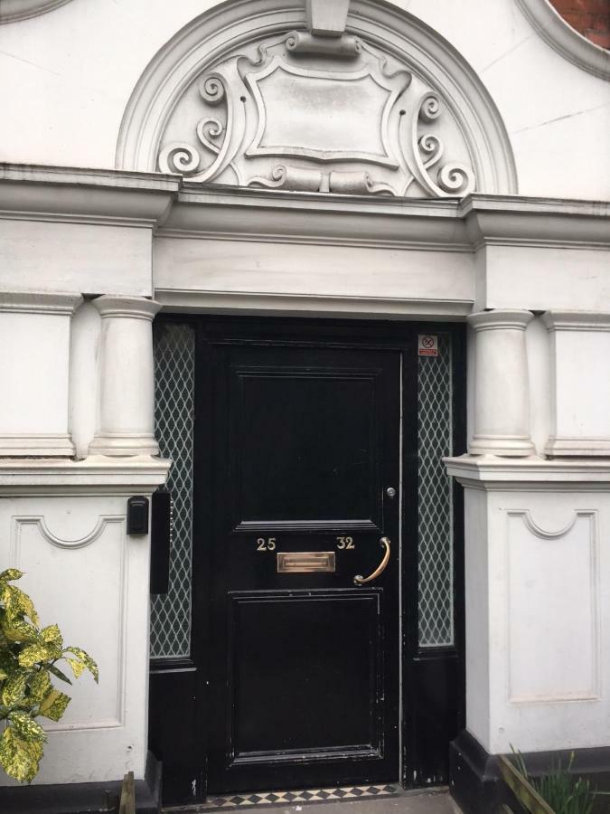 Appartement Stunning 2 Bed Flat Shepherds Bush à Londres Extérieur photo